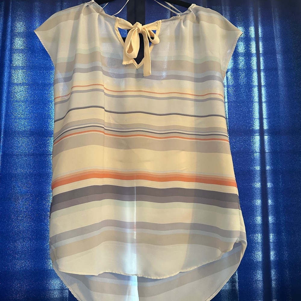 Lauren Conrad blouse